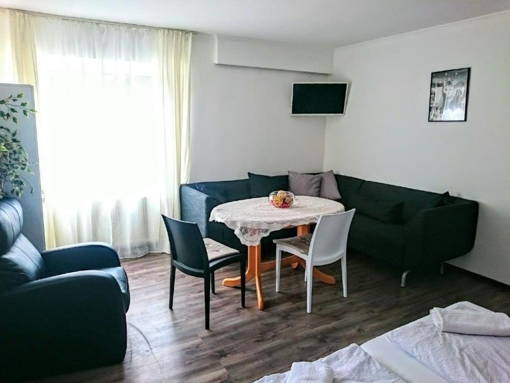 Hostel & Hotel เบราน์ลาเกอ ภายนอก รูปภาพ