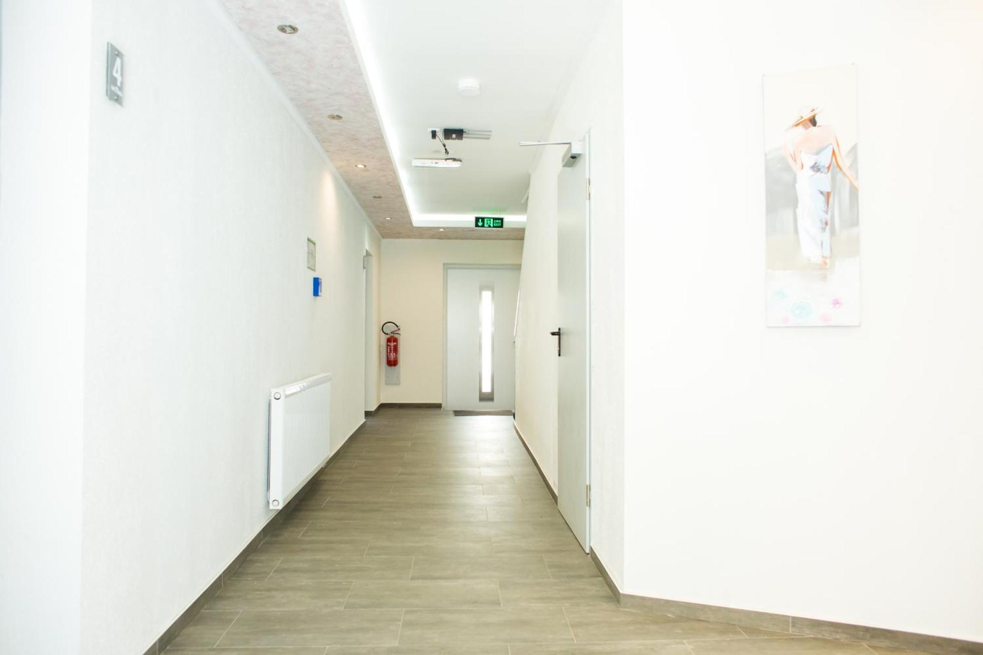 Hostel & Hotel เบราน์ลาเกอ ภายนอก รูปภาพ
